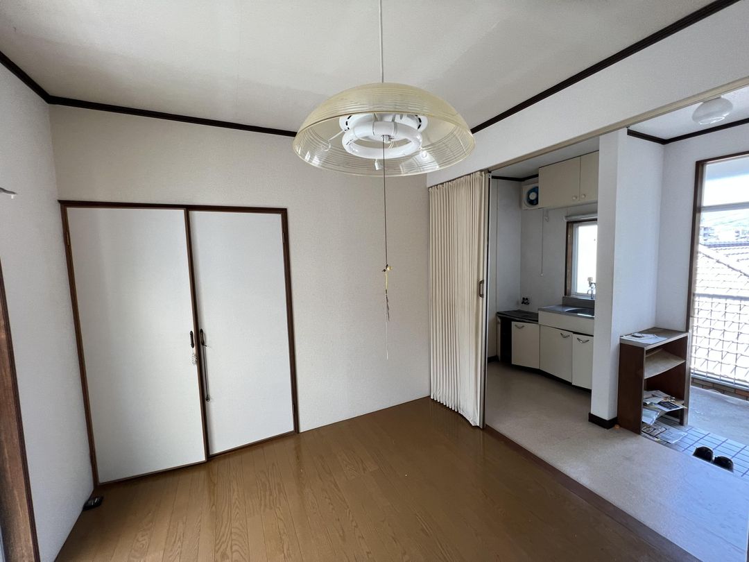 Cash-Only Apartment Building Investment in Nagasaki with 20% Yield - Thumbnail 4