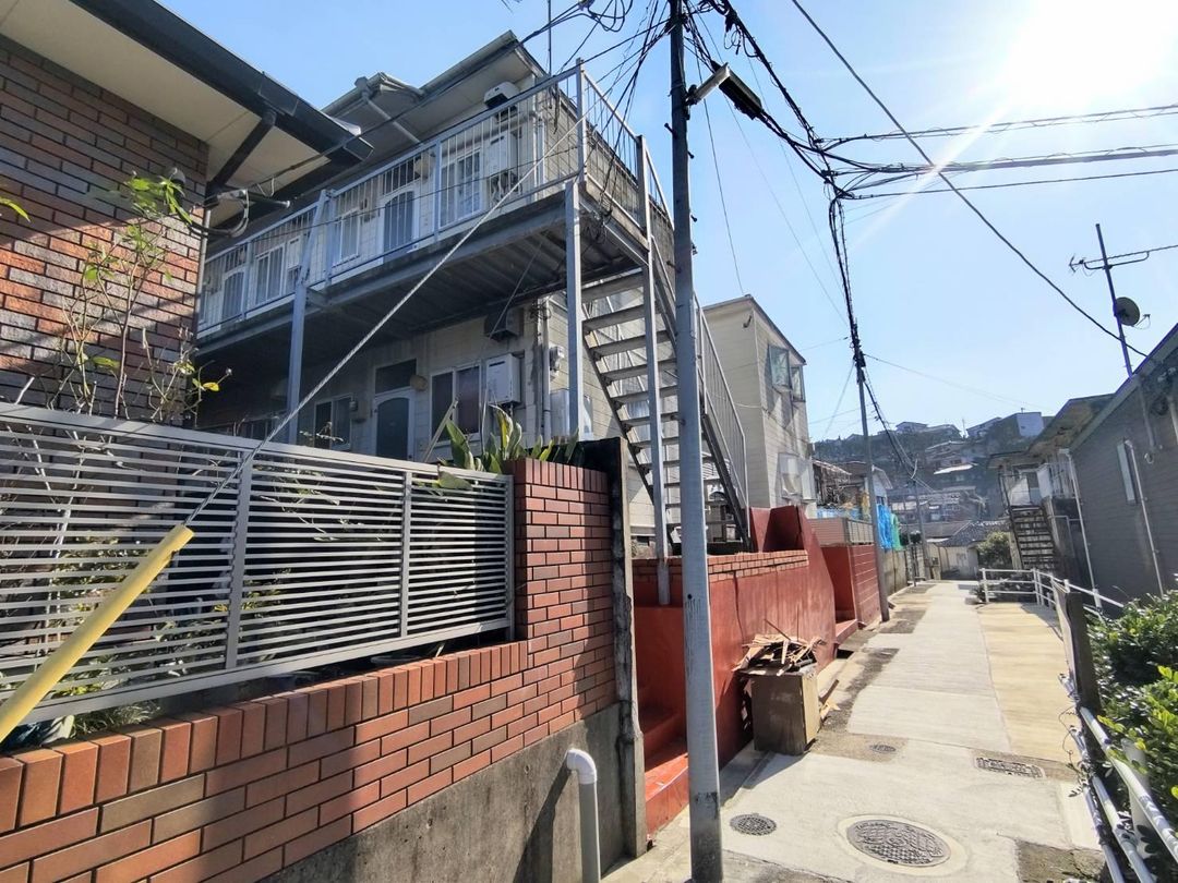Cash-Only Apartment Building Investment in Nagasaki with 20% Yield - Thumbnail 2