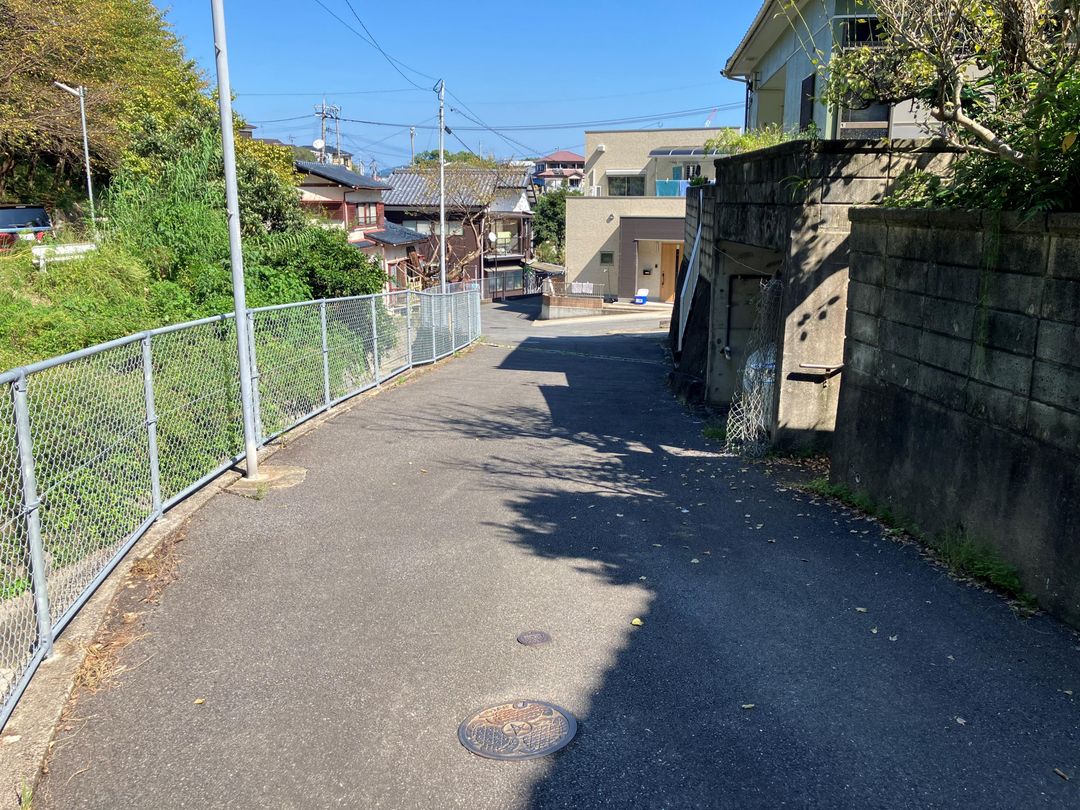 4DK Single-Story House for Sale in Nagasaki's Fukahori - Thumbnail 2