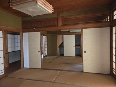 Spacious 9DK House on Large Plot in Shimabara, Nagasaki — Image 2, Shimabara, Nagasaki