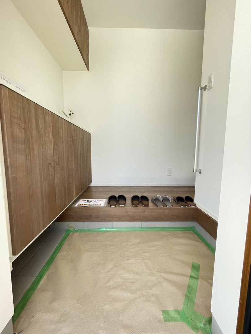 New 4LDK House for Sale in Omura, Nagasaki with 3+ Parking - Thumbnail 4