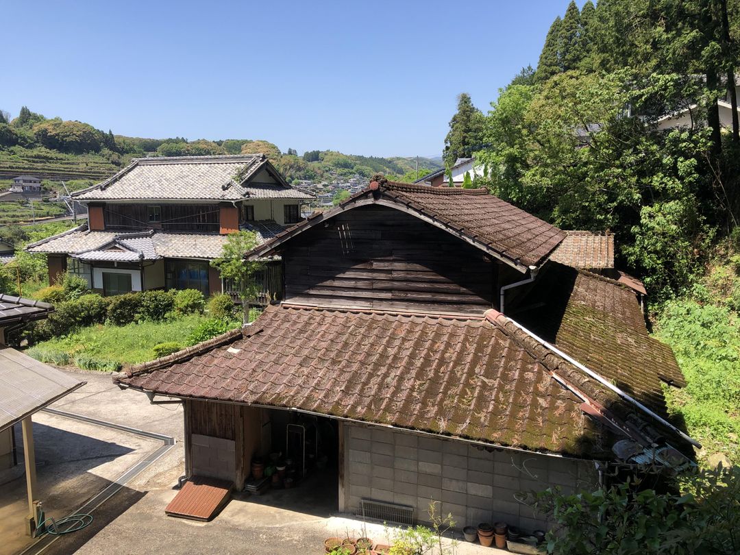995 sqm Land with Buildings in Isahaya, Nagasaki - Thumbnail 2