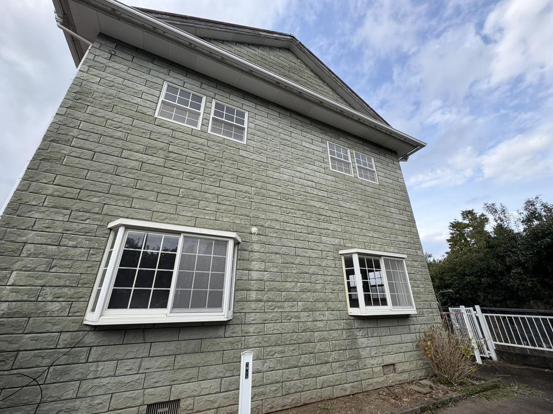 Spacious 6SLDK House for Sale in Matsuura, Nagasaki - Thumbnail 2