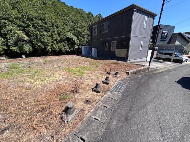 202 sqm Residential Land for Sale in Isahaya, Nagasaki - Thumbnail 2