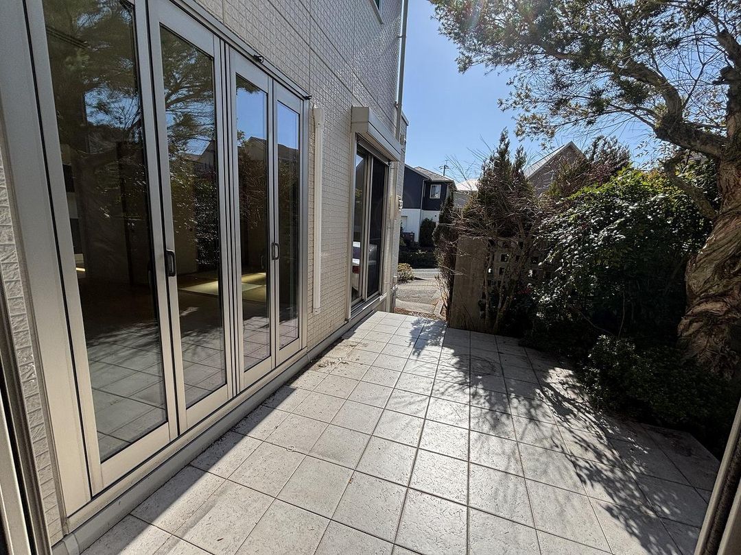 4LDK House for Sale in Takashirodai, Nagasaki - Thumbnail 3