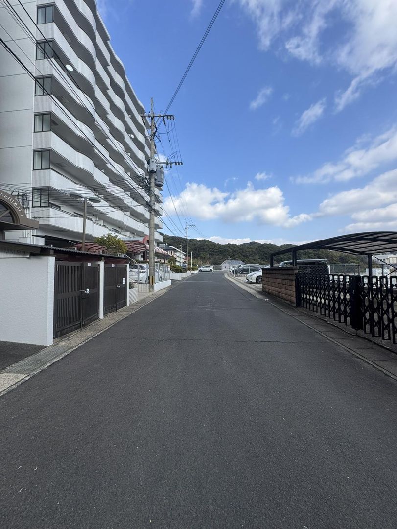 2LDK Apartment for Sale in Sasebo, Nagasaki - 71.24 sqm - Thumbnail 2
