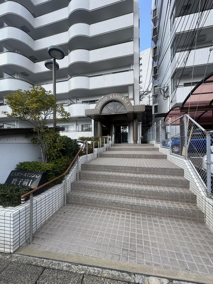 2LDK Apartment for Sale in Sasebo, Nagasaki - 71.24 sqm - Thumbnail 3