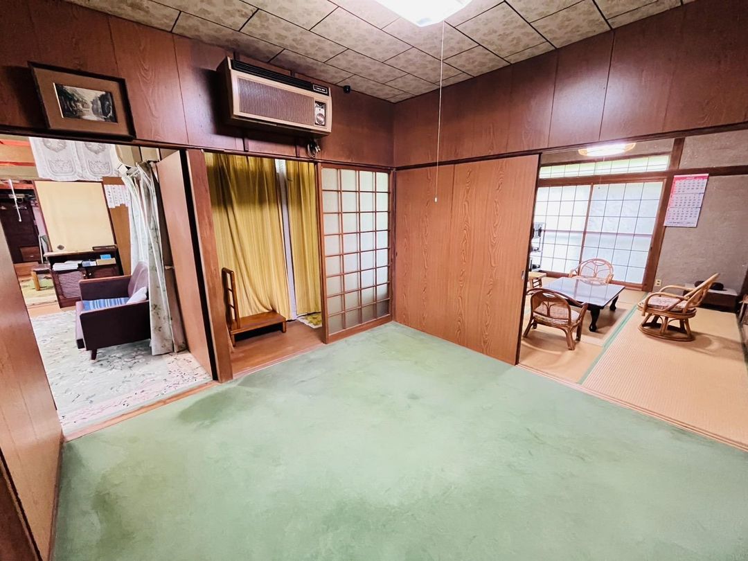 1968 Wooden House for Renovation in Nagayo, Nagasaki - Thumbnail 2