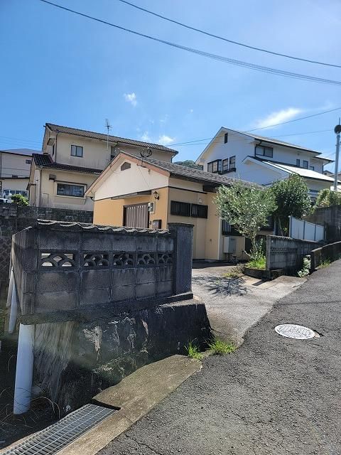 Namiezaki 6-Chome House for Sale in Nagasaki - Thumbnail 2