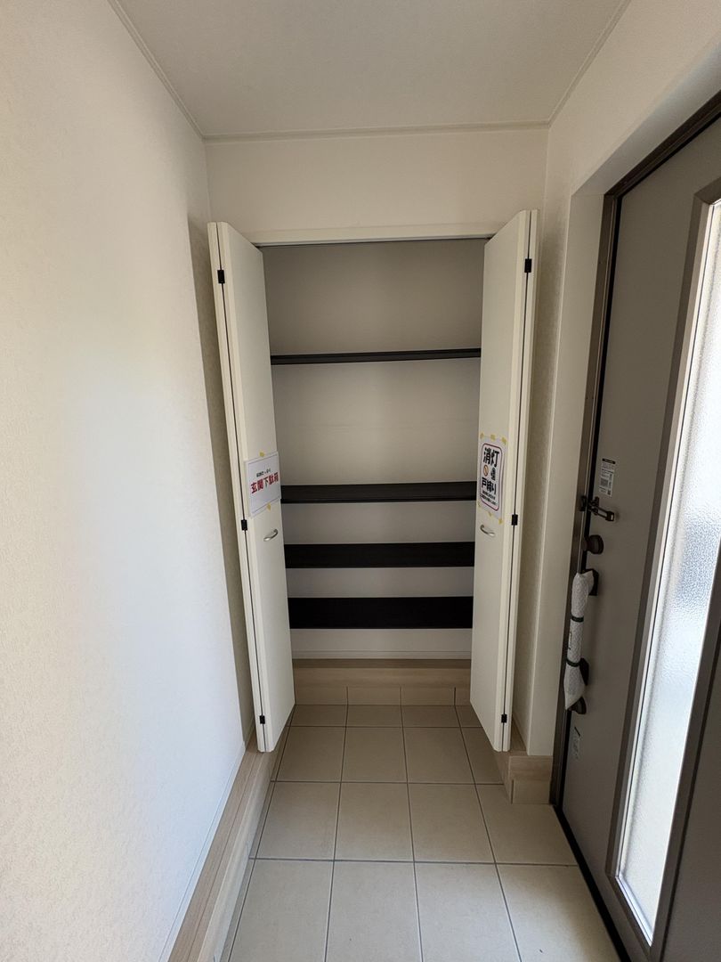 Newly Built 4LDK House in Omura City, Nagasaki Prefecture - Thumbnail 3