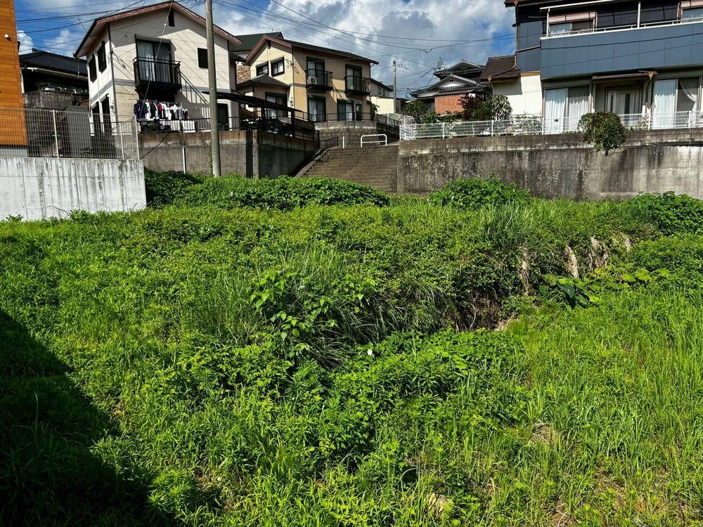 Land for sale in Sasebo, Nagasaki - 571.15㎡ residential plot - Thumbnail 2