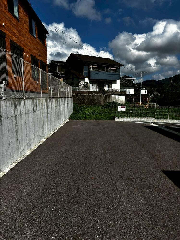 Land for sale in Sasebo, Nagasaki - 571.15㎡ residential plot - Thumbnail 4