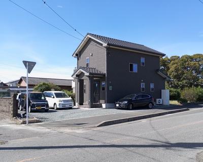 3LDK House in Saga City with Parking and Wooden Deck — Image 3, Saga, Saga