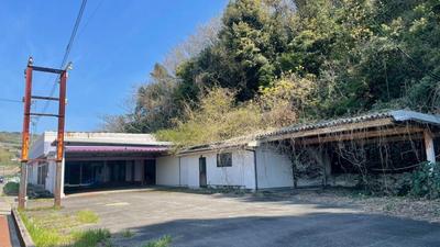 Commercial Property with Office Space in Unzen City — Image 2, Unzen, Nagasaki