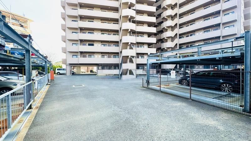 4LDK Apartment for Sale in Nagasaki's Iwaya District - Thumbnail 2
