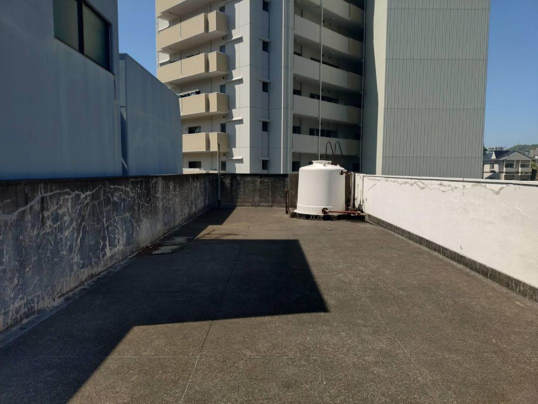 Commercial Building for Sale in Sasebo, Nagasaki - 203.71 sqm - Thumbnail 2