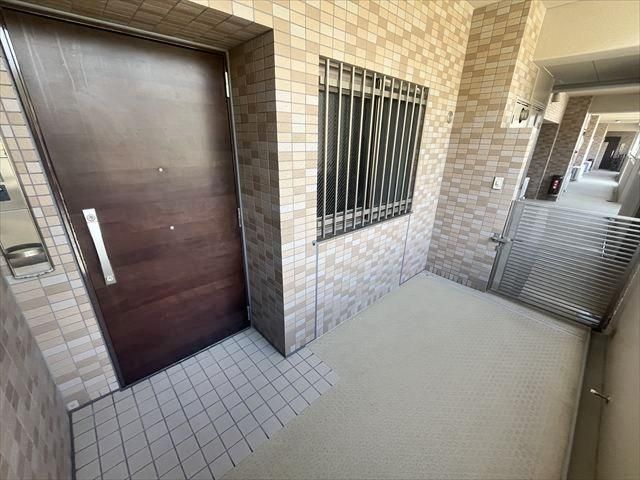 Ocean View 3LDK Apartment for Sale in Nagasaki City - Thumbnail 3