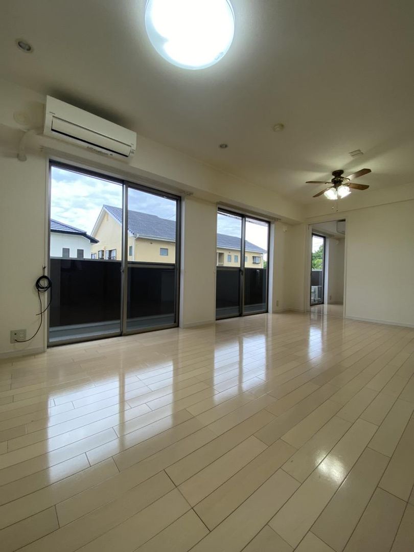 Multi-Unit Apartment Building for Sale in Isahaya, Nagasaki - Thumbnail 3
