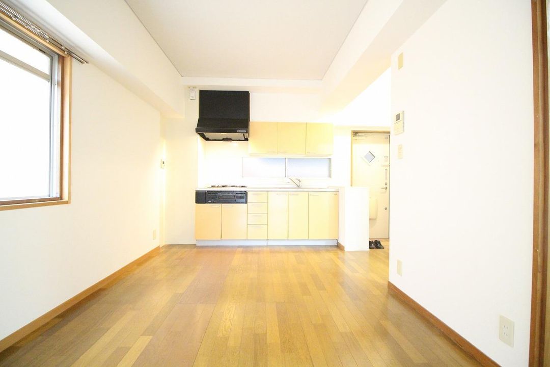 5-Story RC Apartment Building for Sale in Nagasaki City - Thumbnail 2