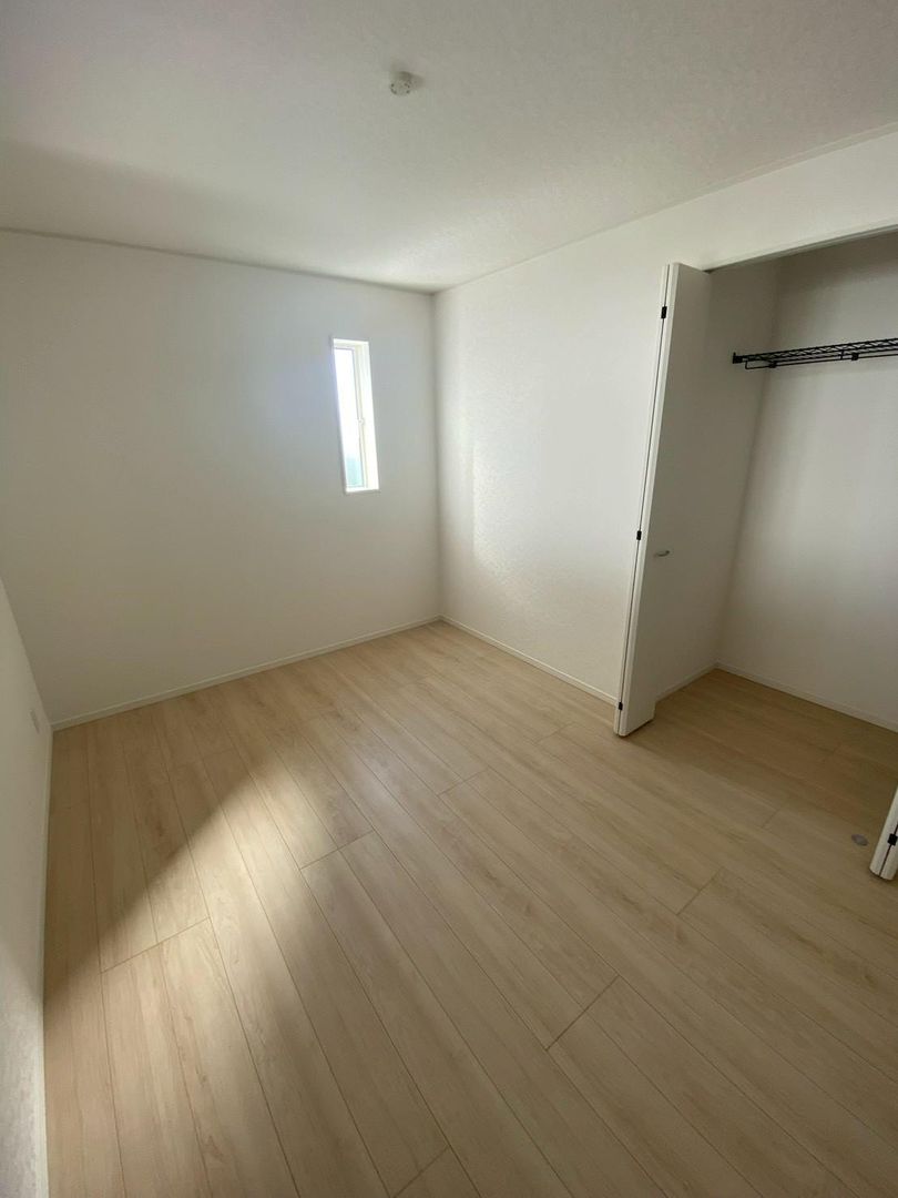 New 4LDK House for Sale in Omura, Nagasaki with 94.77 sqm - Thumbnail 2