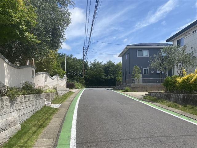 2019 4BR House in Nagasaki with Solar Panels - Thumbnail 4