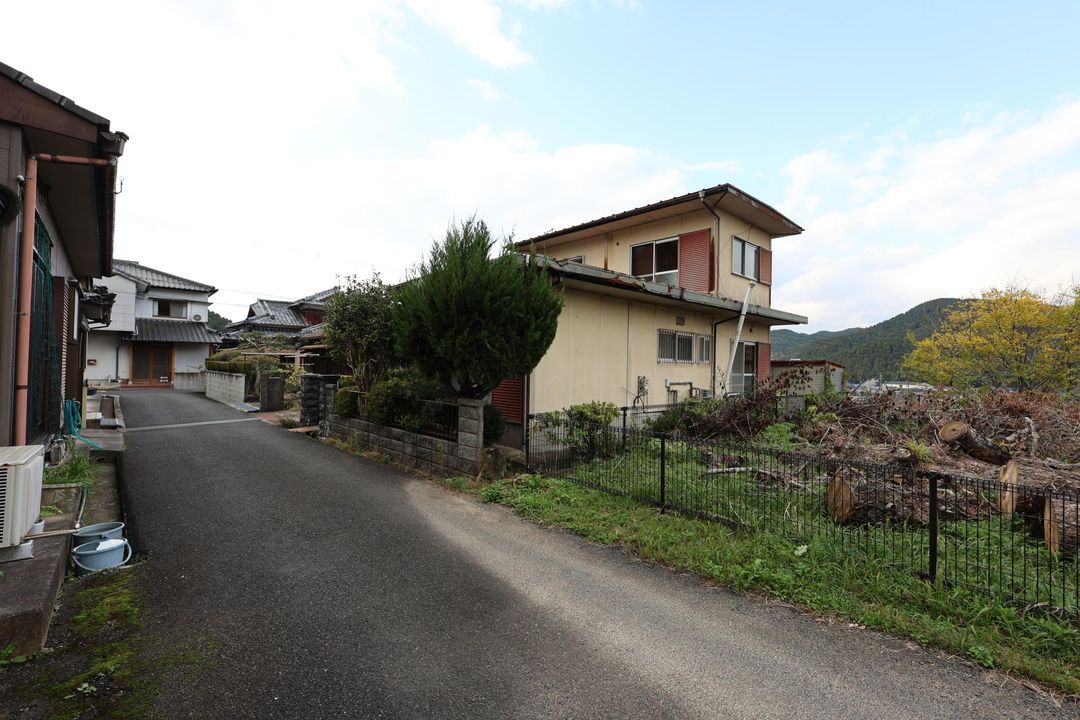 Land for Sale in Hasami Town, Nagasaki - 273.7 sqm Plot - Thumbnail 2