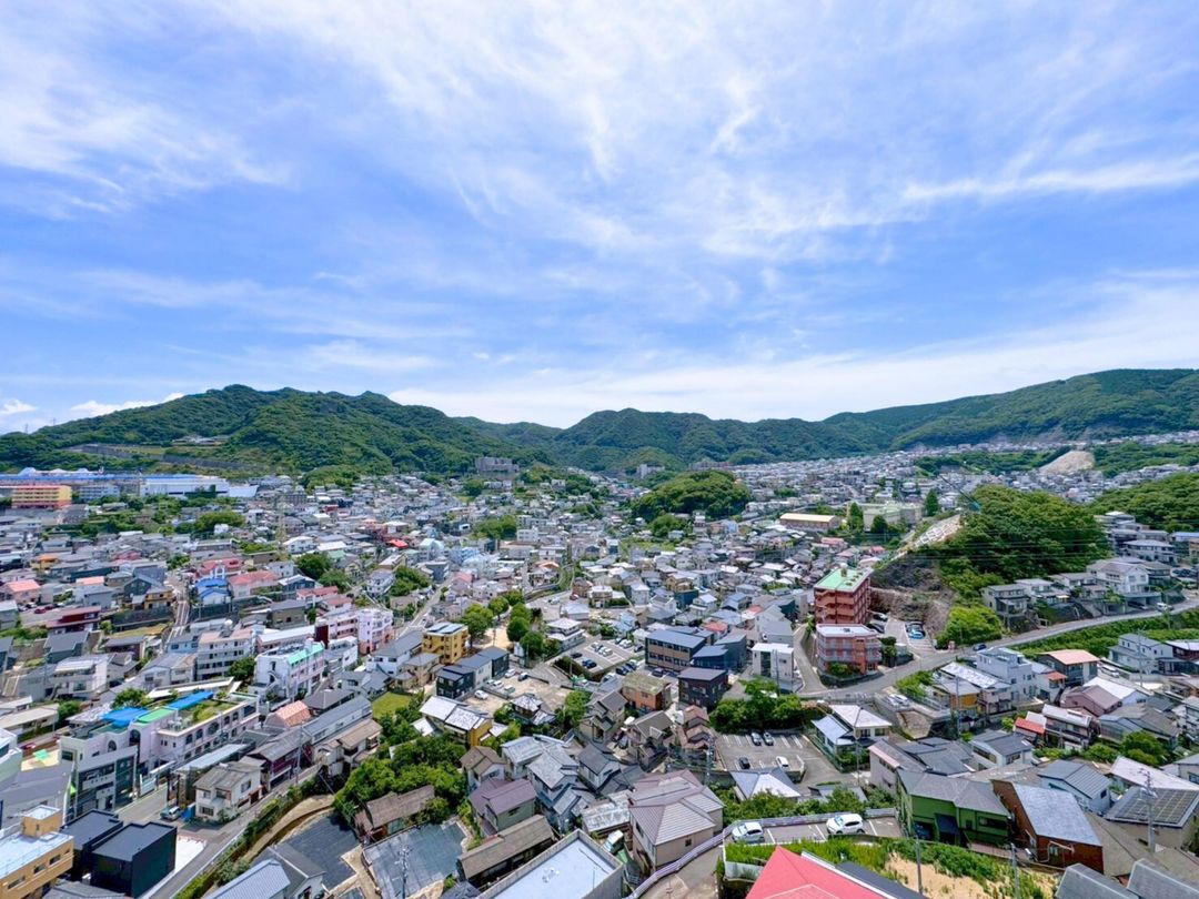 Spacious 4LDK Apartment in Nagasaki City - Thumbnail 2
