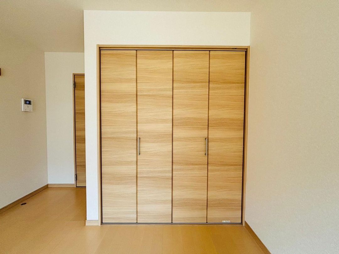 Shante Apartment Building for Sale in Sasebo, Nagasaki - Thumbnail 3
