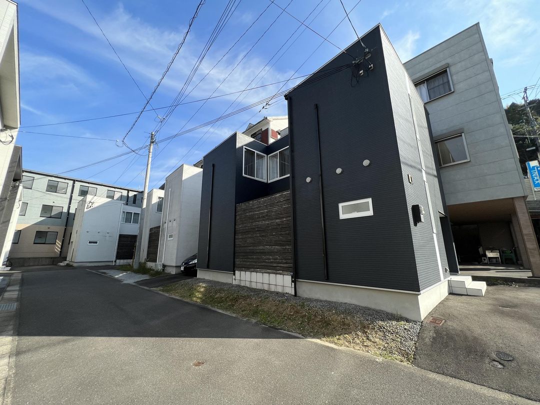 Designer Townhouse Complex Investment in Nagasaki - Thumbnail 4