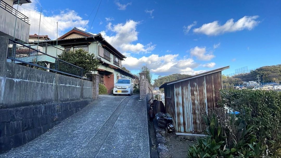 6DK House in Isahaya with 2 Parking Spaces - 112M Yen - Thumbnail 2