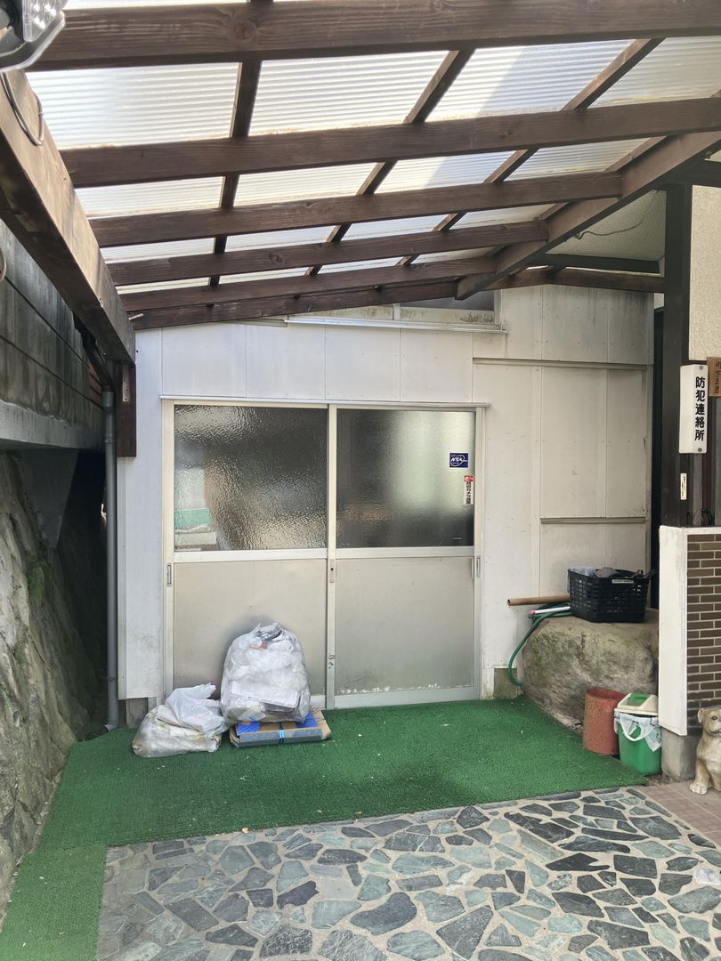 7DK House on 98 Tsubo Plot in Nagasaki's Ōte District - Thumbnail 4