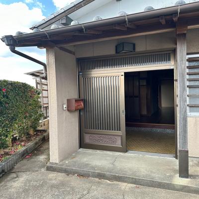 Traditional House in Hirayama-cho, Isahaya - 188m² Corner Plot — Front_door, Isahaya, Nagasaki