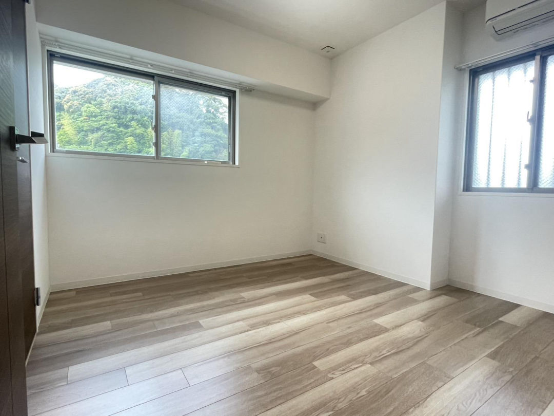 3LDK apartment in Nagasaki's Nameishi district - Thumbnail 2