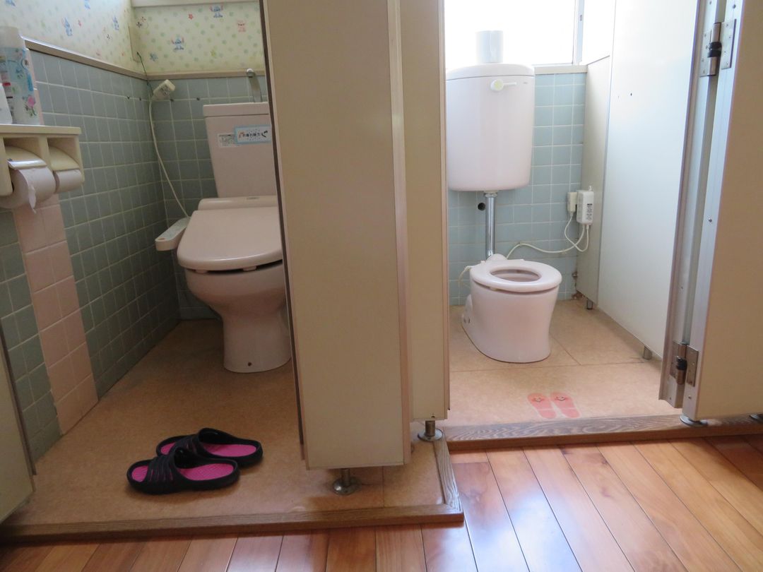 Spacious 6DK House with Mountain and Sea Views in Shimabara - Thumbnail 3
