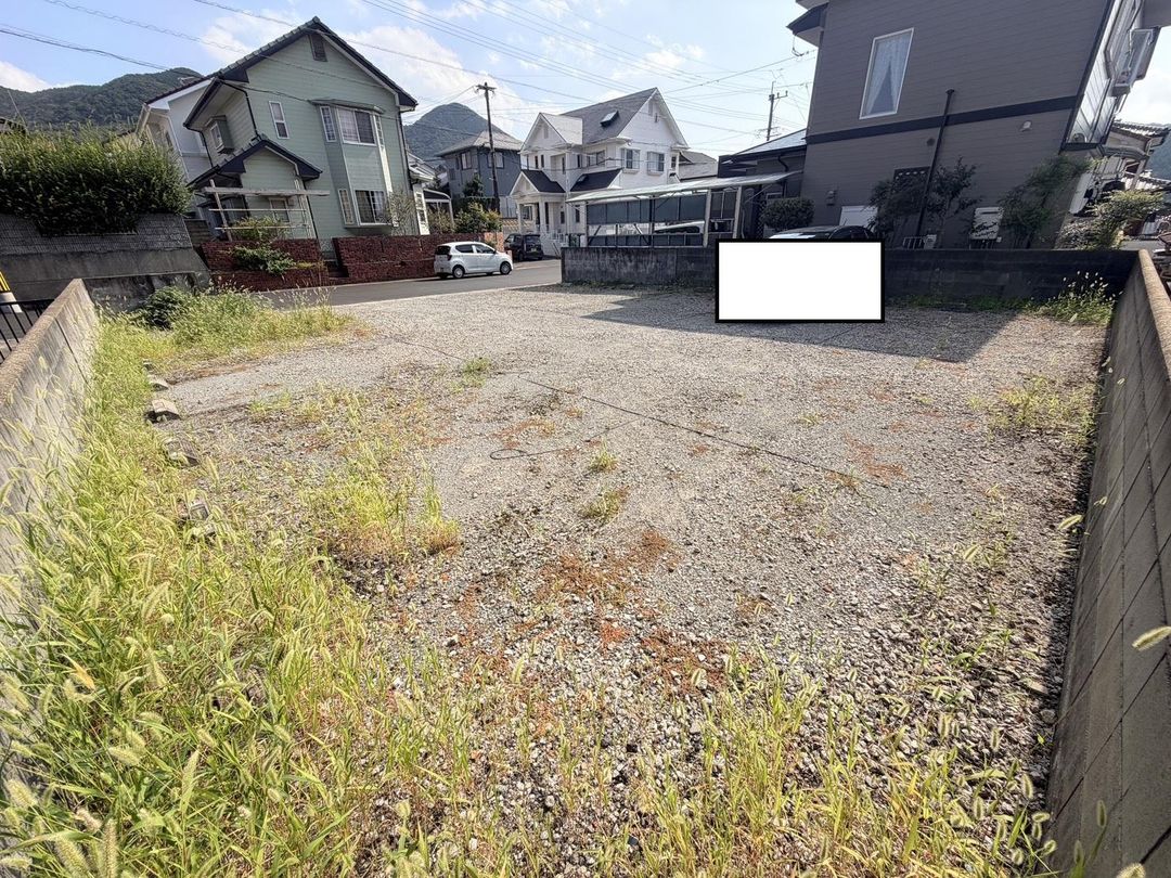 190 sqm Residential Land in Nagasaki's Narumidai District - Thumbnail 3