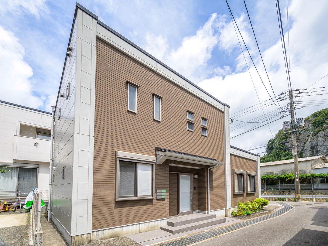 3LDK House in Nagasaki City with Modern Amenities - Thumbnail 2