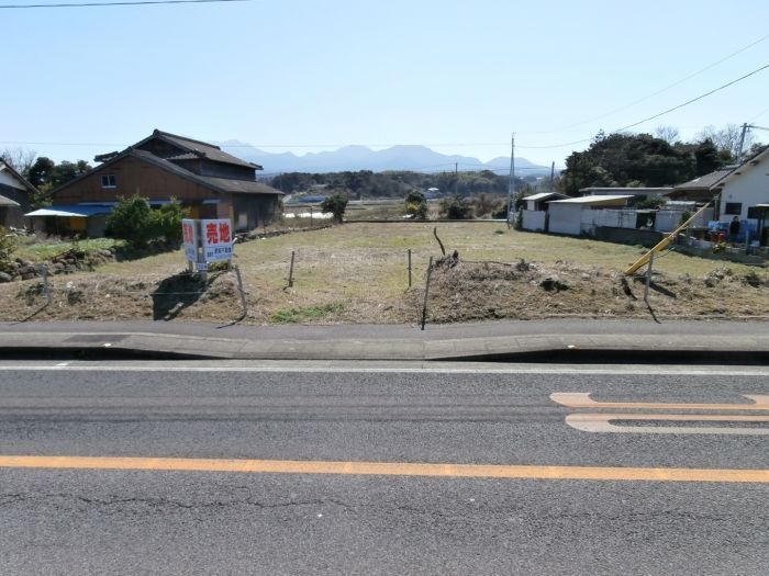 854 sqm Land Plot for Sale in Unzen City, Nagasaki - Thumbnail 2