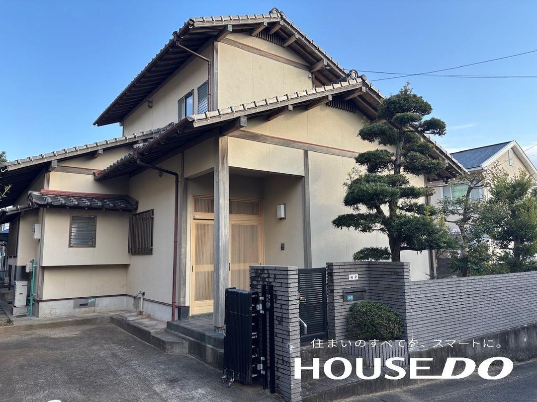 Used 5SK Detached House in Nagasaki City with Large Land - Thumbnail 2