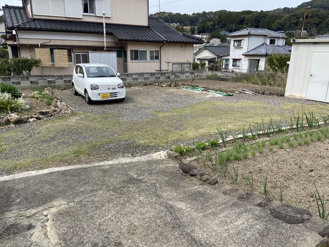 Renovated 5DK Single-Story House for Sale in Sasebo, Nagasaki - Thumbnail 3