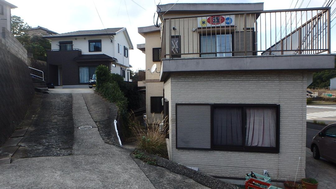 7SLDK Steel-Frame Shop-Residence with Parking in Nagasaki - Thumbnail 3