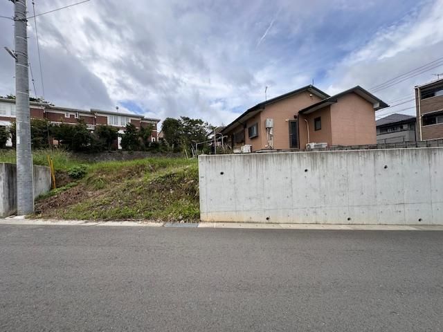 Land for Sale in Nagayo-cho, Nagasaki – 228 sqm Residential Plot - Thumbnail 3