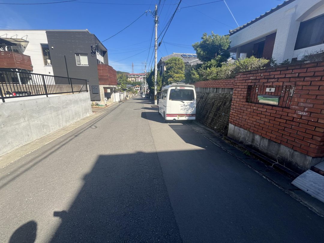 6LDK Family House with Parking for 3+ Cars in Nagasaki - Thumbnail 4