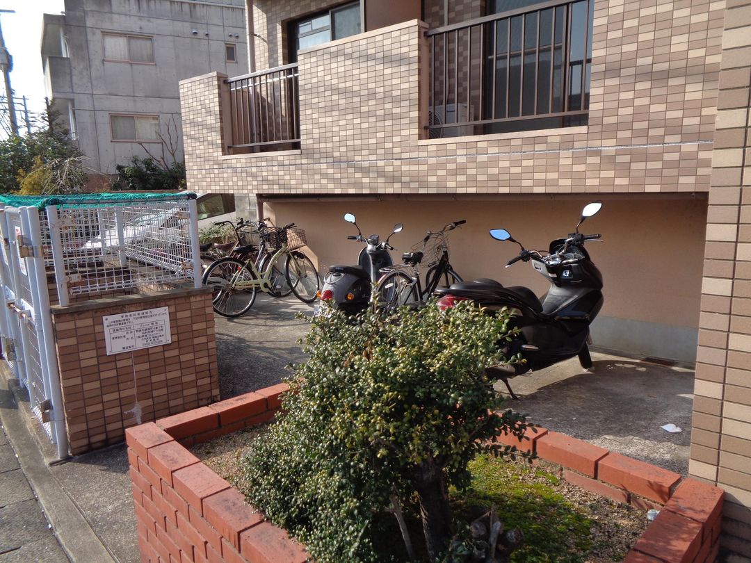 Grace Ogimachi 307 Studio Apartment for Sale in Nagasaki - Thumbnail 3