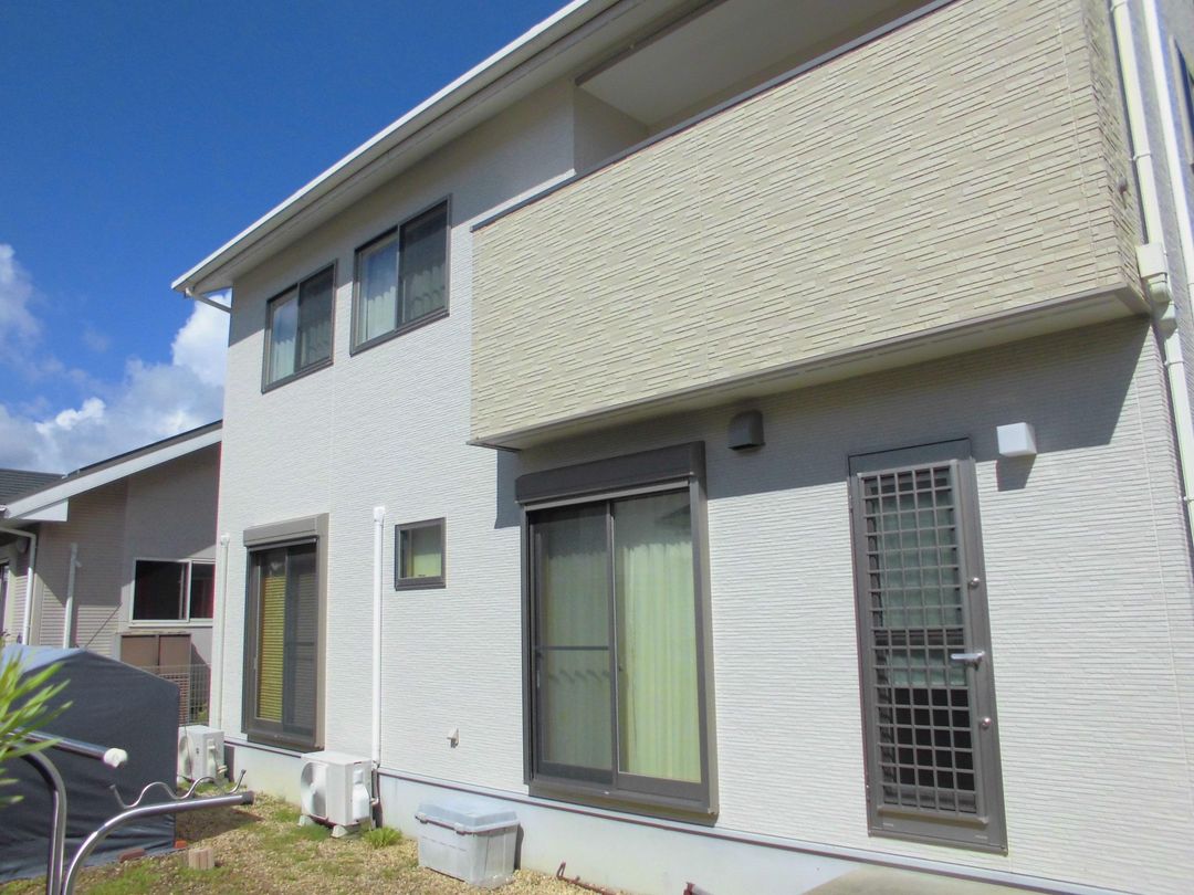 4LDK House with Solar Panels in Isahaya, Nagasaki - Thumbnail 2