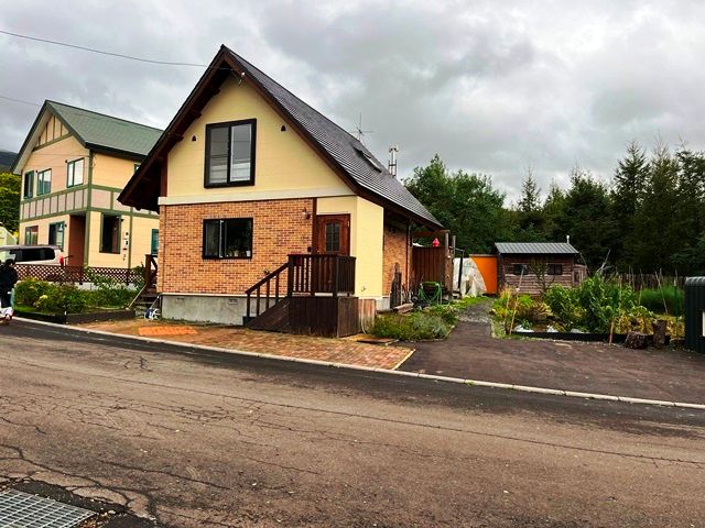 1DK Nature-Friendly House for Sale in Iwanai, Hokkaido - Thumbnail 2