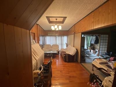 5DK Detached House for Sale in Sasebo, Nagasaki - Thumbnail 2