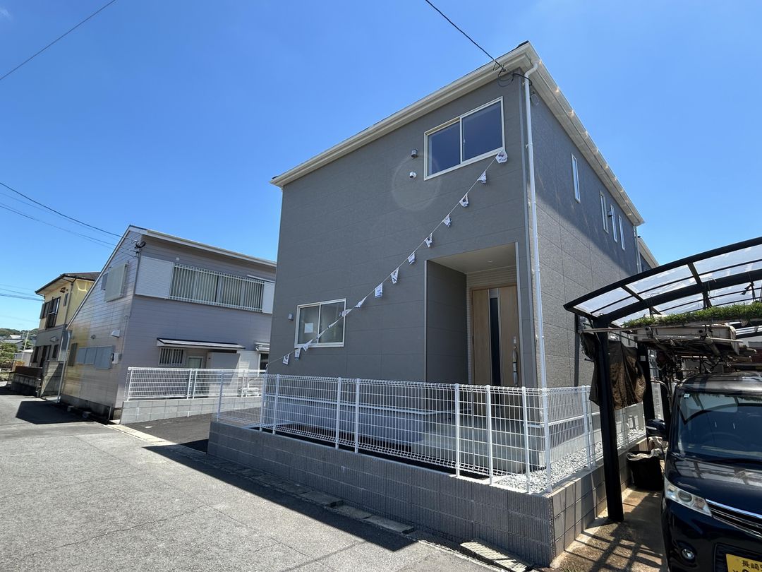 New 4LDK House for Sale in Omura City, Nagasaki - Thumbnail 2
