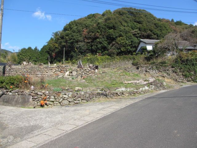 Land for Sale in Sasebo, Nagasaki - 710.74 sqm Plot - Thumbnail 3