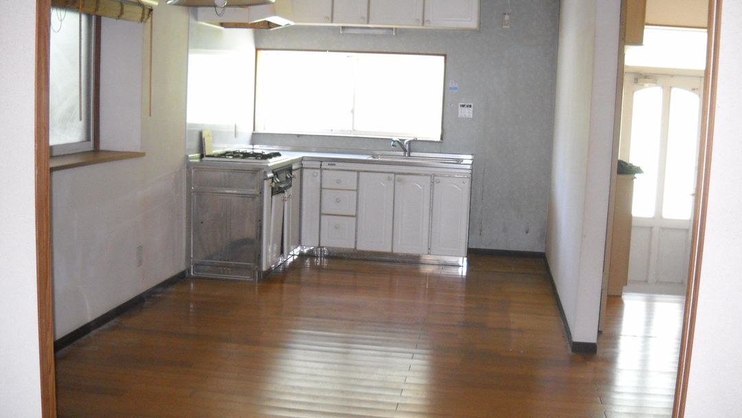 Used 2LDK House for Sale in Nagasaki City, Nagasaki - Thumbnail 3