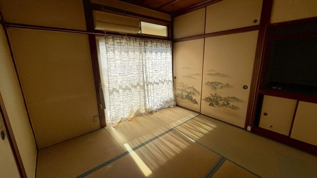 Detached House for Sale in Shimabara, Nagasaki - 3K, 3 Parking - Thumbnail 3